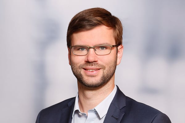 Dr. Robert Friedrich